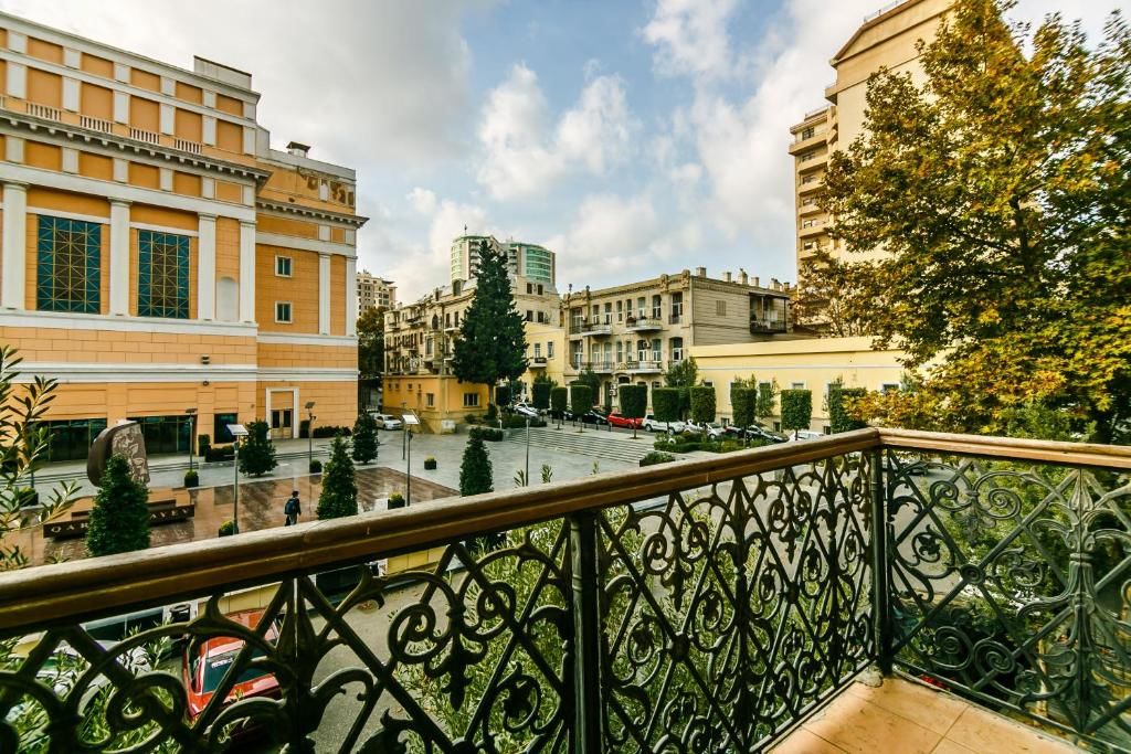 Апартаменты Ideal Apartment for a holiday in the city center by Time Group Баку