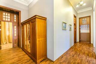 Апартаменты Ideal Apartment for a holiday in the city center by Time Group Баку Апартаменты с 2 спальнями-30