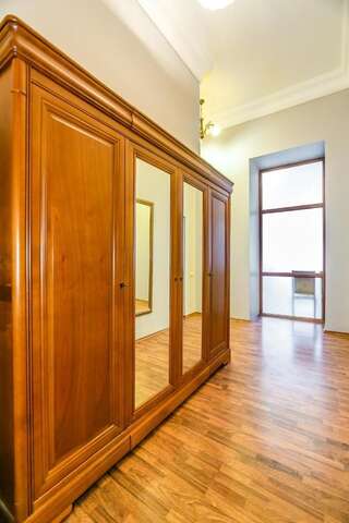 Апартаменты Ideal Apartment for a holiday in the city center by Time Group Баку Апартаменты с 2 спальнями-7