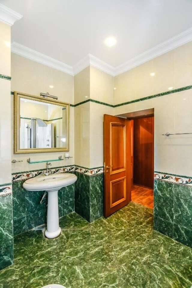 Апартаменты Ideal Apartment for a holiday in the city center by Time Group Баку-48